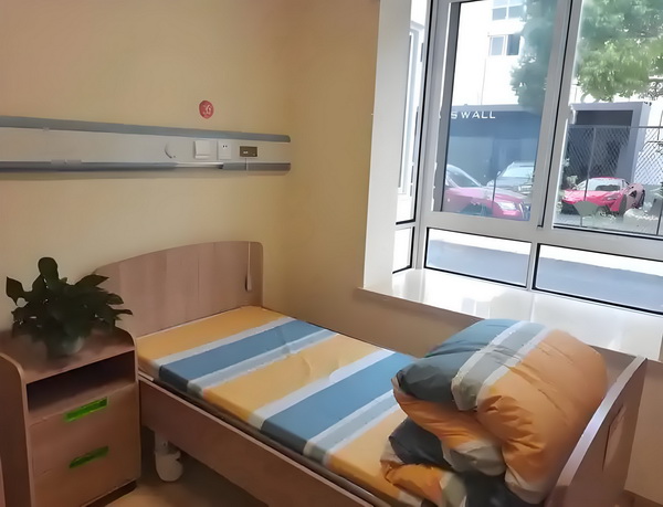 狂妃逍遥：太子请自重